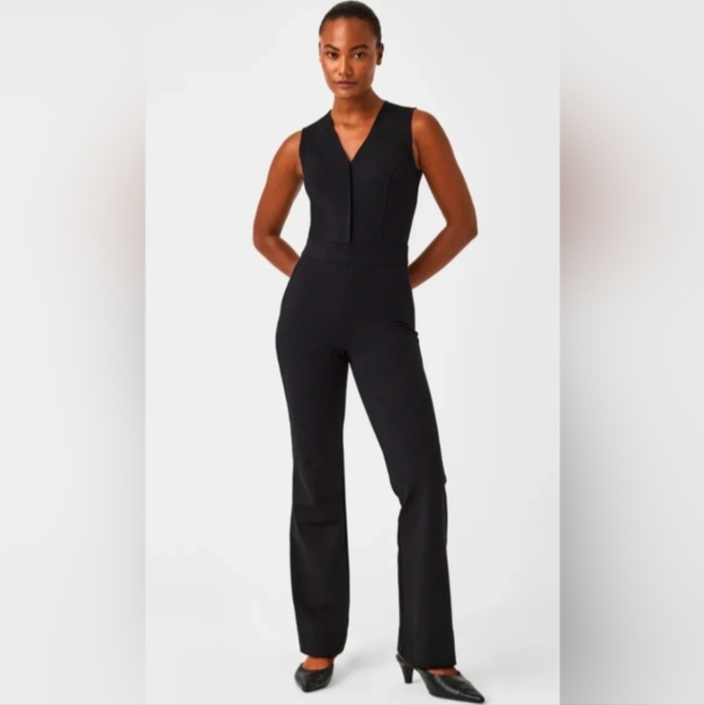SPANX‎ The Perfect Sleeveless Flare Jumpsuit